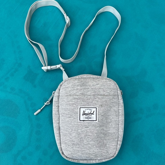 Herschel Supply Company Gray Mini Crossbody Bag Waist Purse - Picture 2 of 5